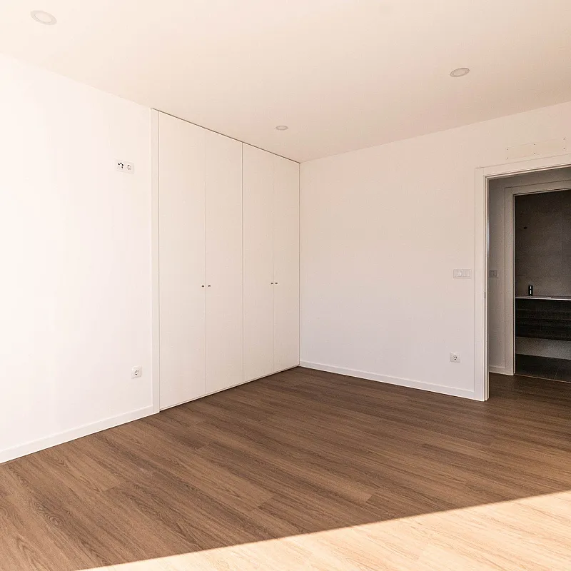 8SIUMQnqaYbucQyeO9nK4vgVcus4f4aopIshYSqb