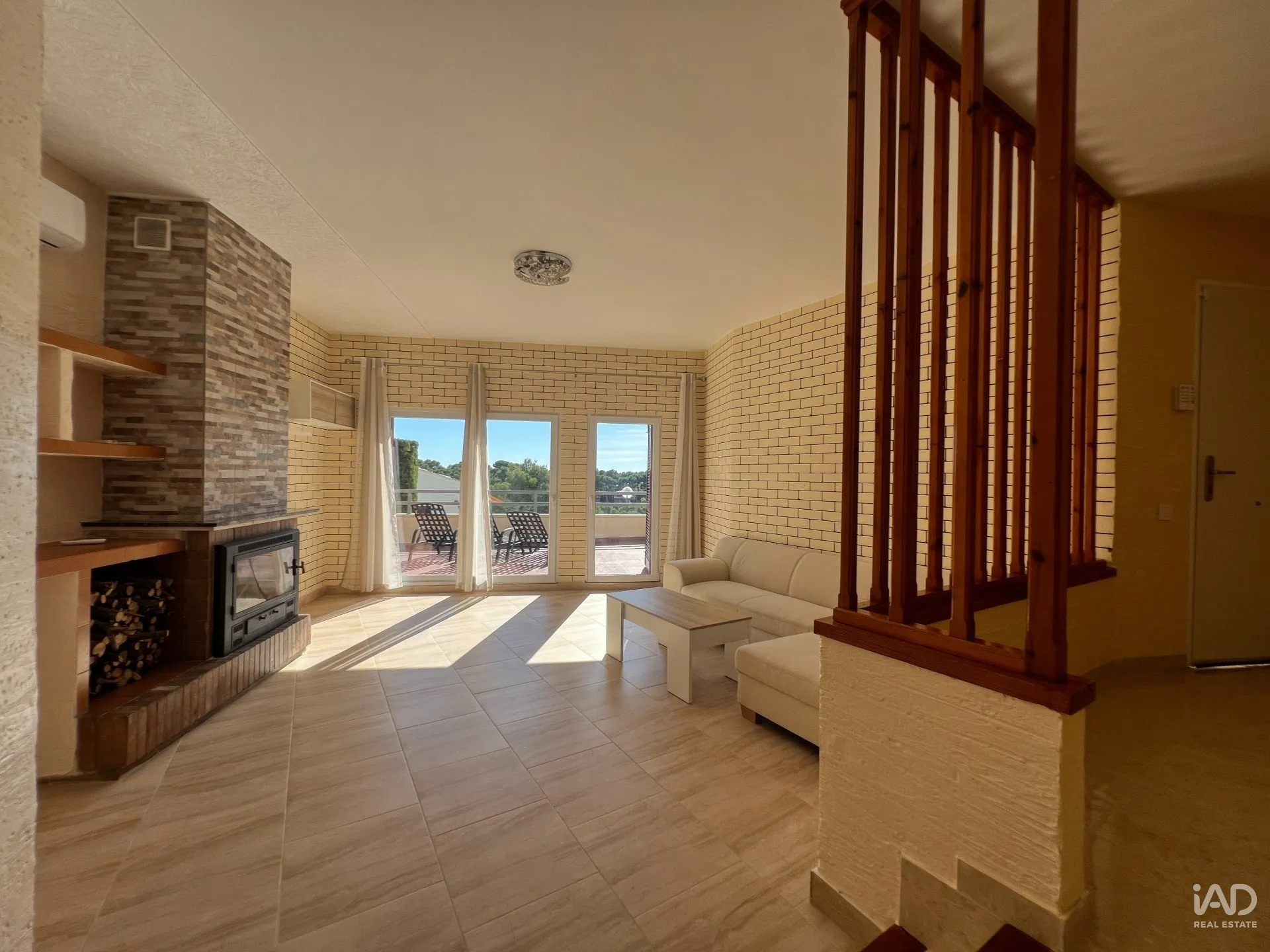 jr9Lpha0KuRUWt3jsjI5SuxHydFVUuALwu8gpa4m