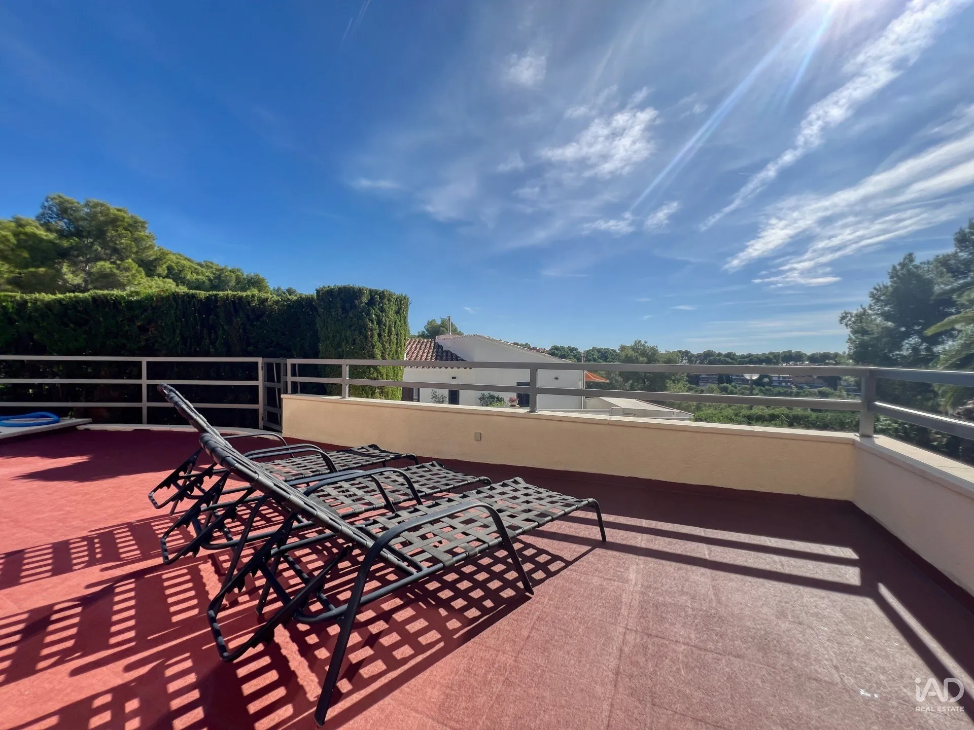 50OxvMxkrXUDmjJzeug4Tq77qrhjQvJ9r0X2lQvo