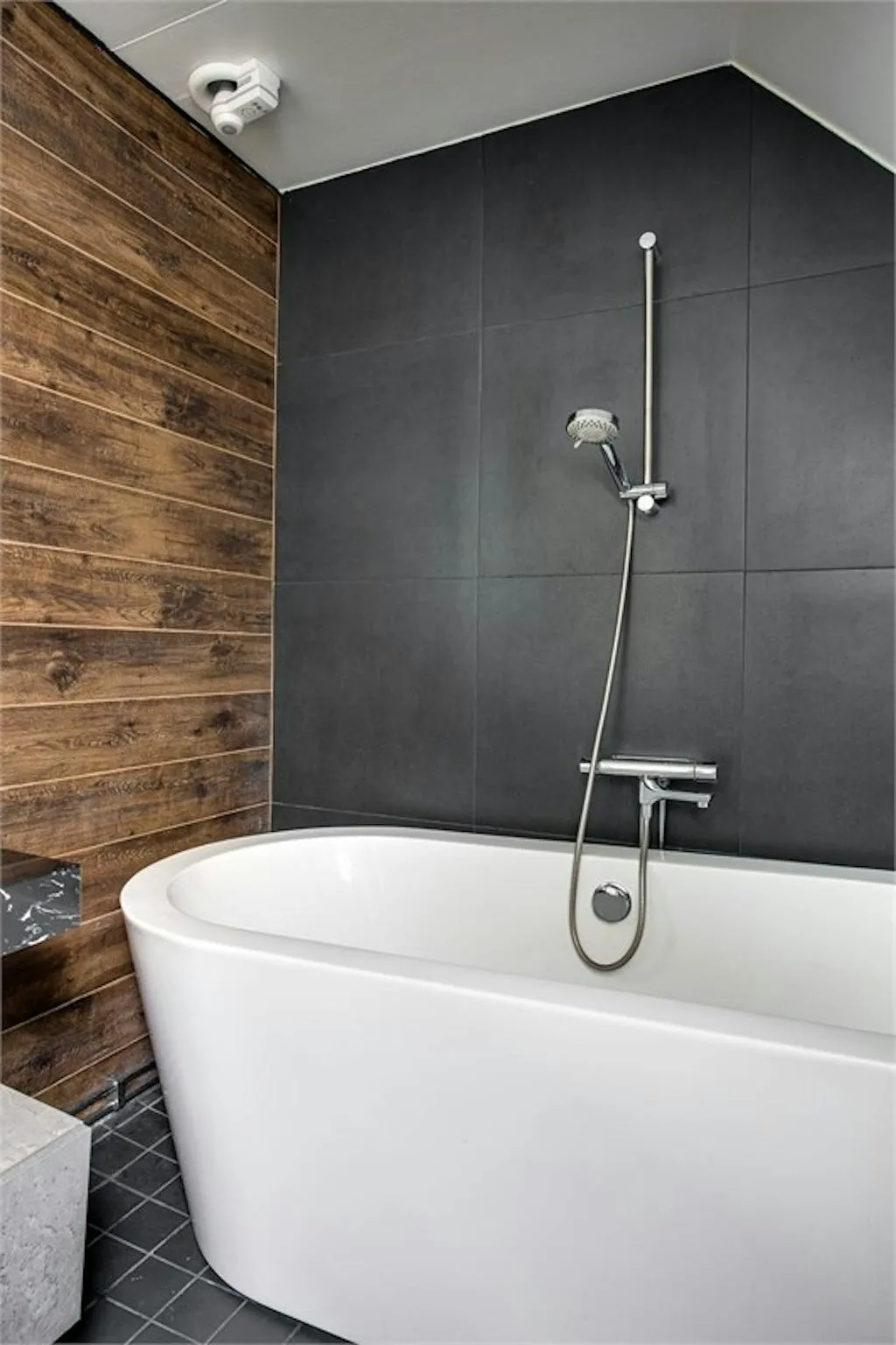 lrPYP4aVTw4SEnN6HFgvjyyeZTgi9IsDdETNSfxY