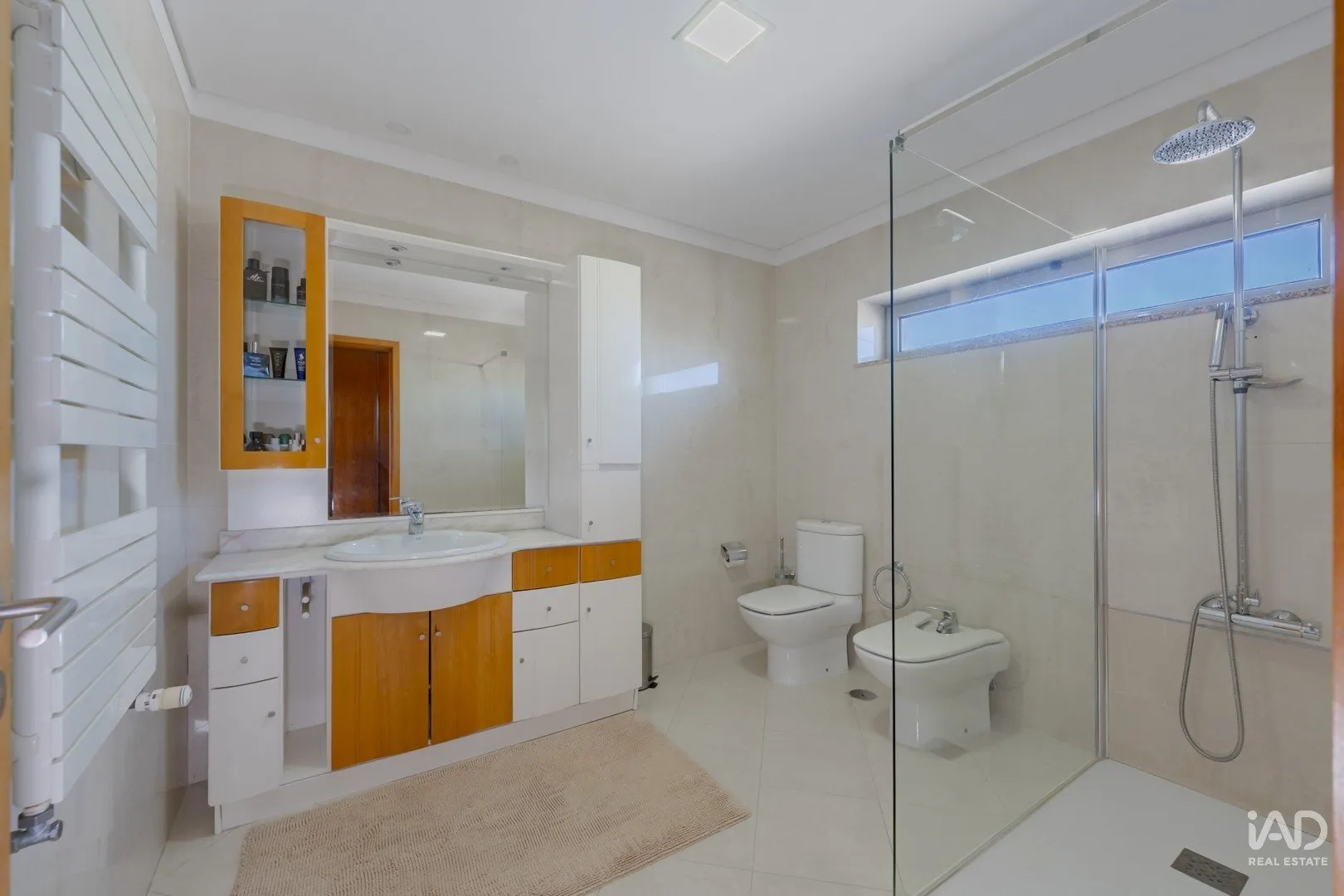 1V7wXRn4H3D43g7mriwy5auFS1MY0ZACPAgonDJj