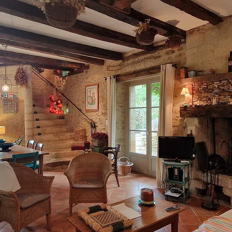 aM1tOoK31VO6hHJLw8SF5eRXrWqEVqAhPf1BCIyd