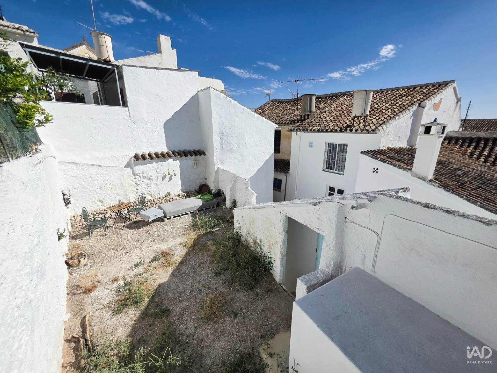 gp19oFuhpg5L5ow89IY6WQEPgDGEniZGV04LiTay