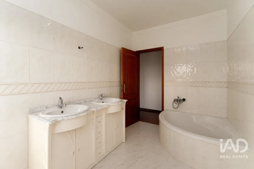 RW1c6liKNdrAxdpsVzXlrTMaeoql44CWxRxqZlaG