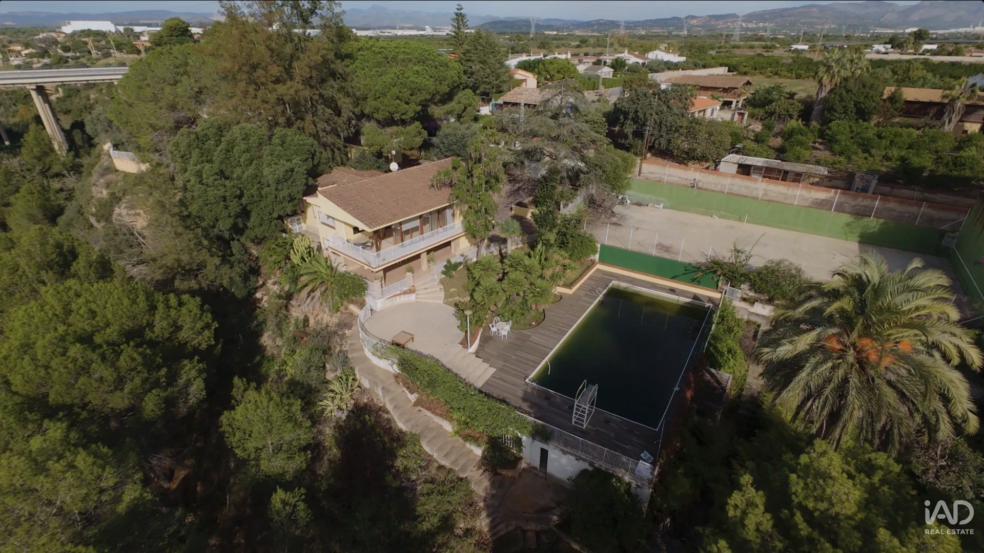 5OvunpCuKWht0b08XMpRuSibw3PQcC9Icd1HrWPz