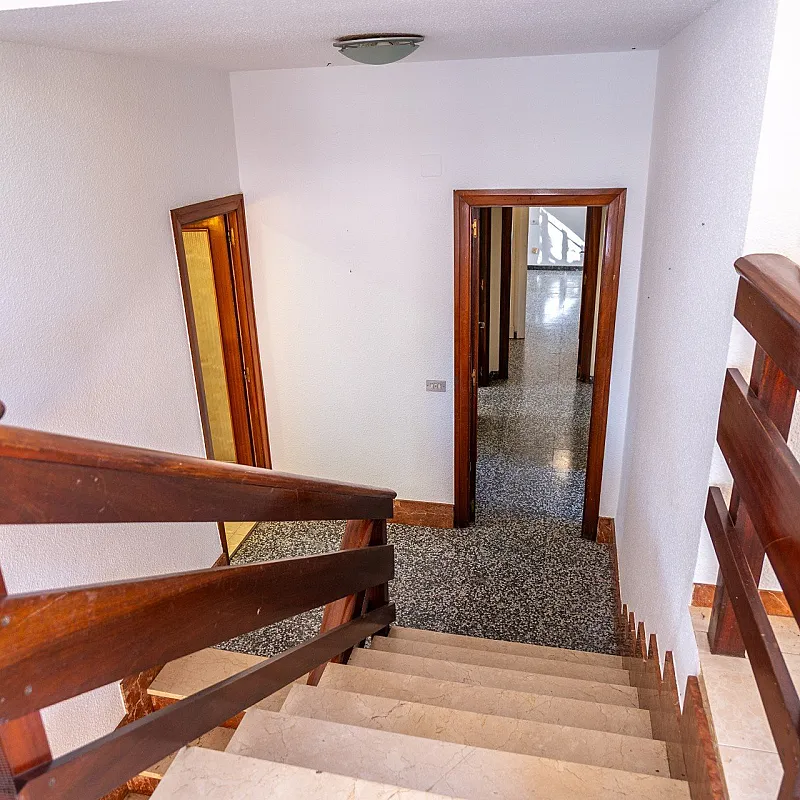 Dl1U1e8IUdEgT9sra1j4tmJf5lgVc0GbUbCelgmP