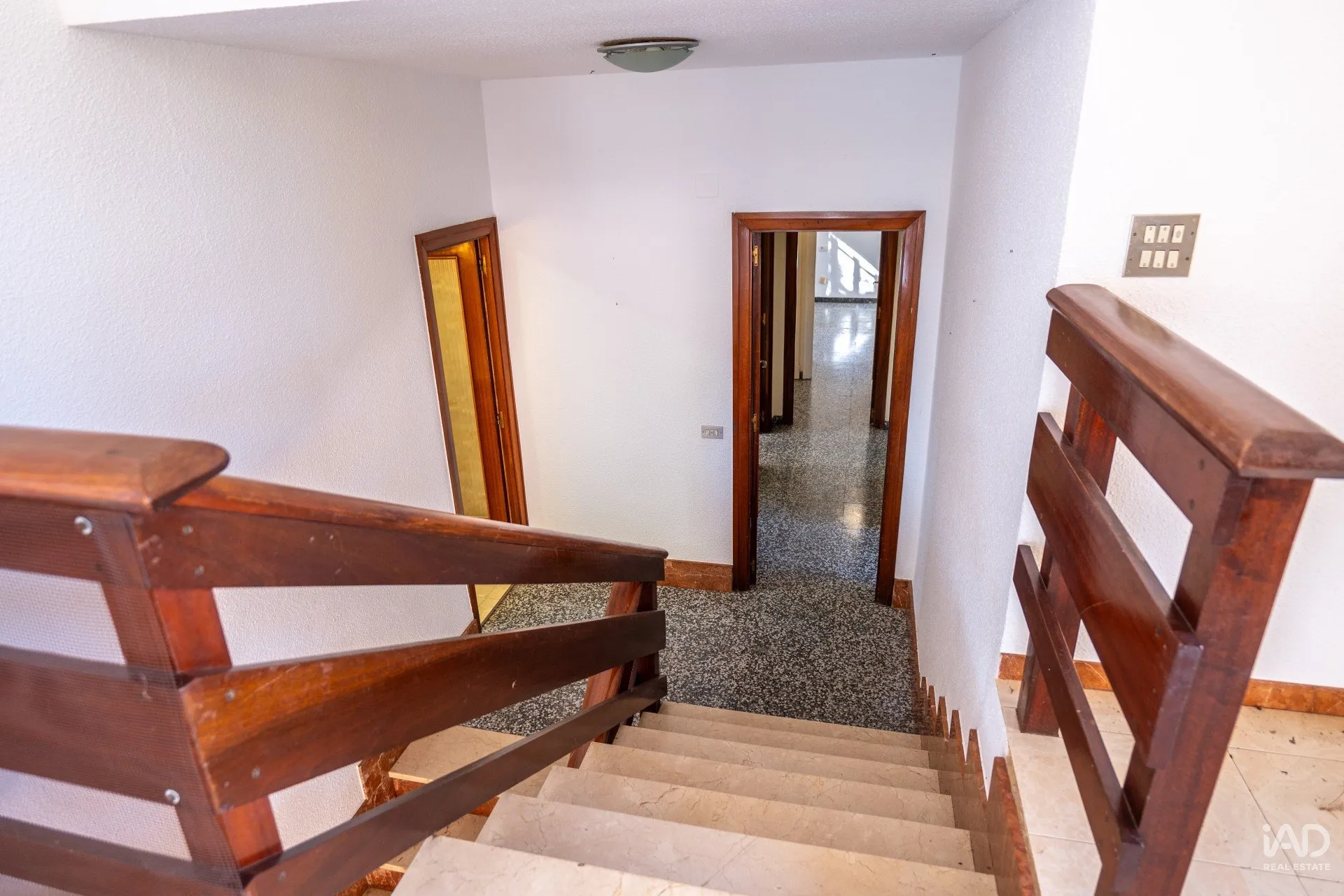 Dl1U1e8IUdEgT9sra1j4tmJf5lgVc0GbUbCelgmP