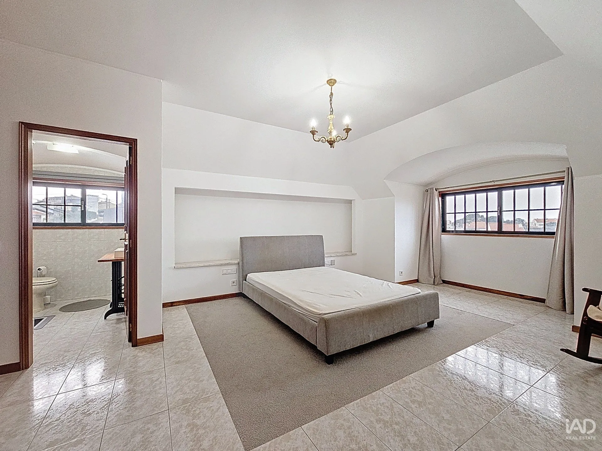 AaVDmx81h9DCI3iBiS4GgZEsU6k5PX9blWx7hGHt