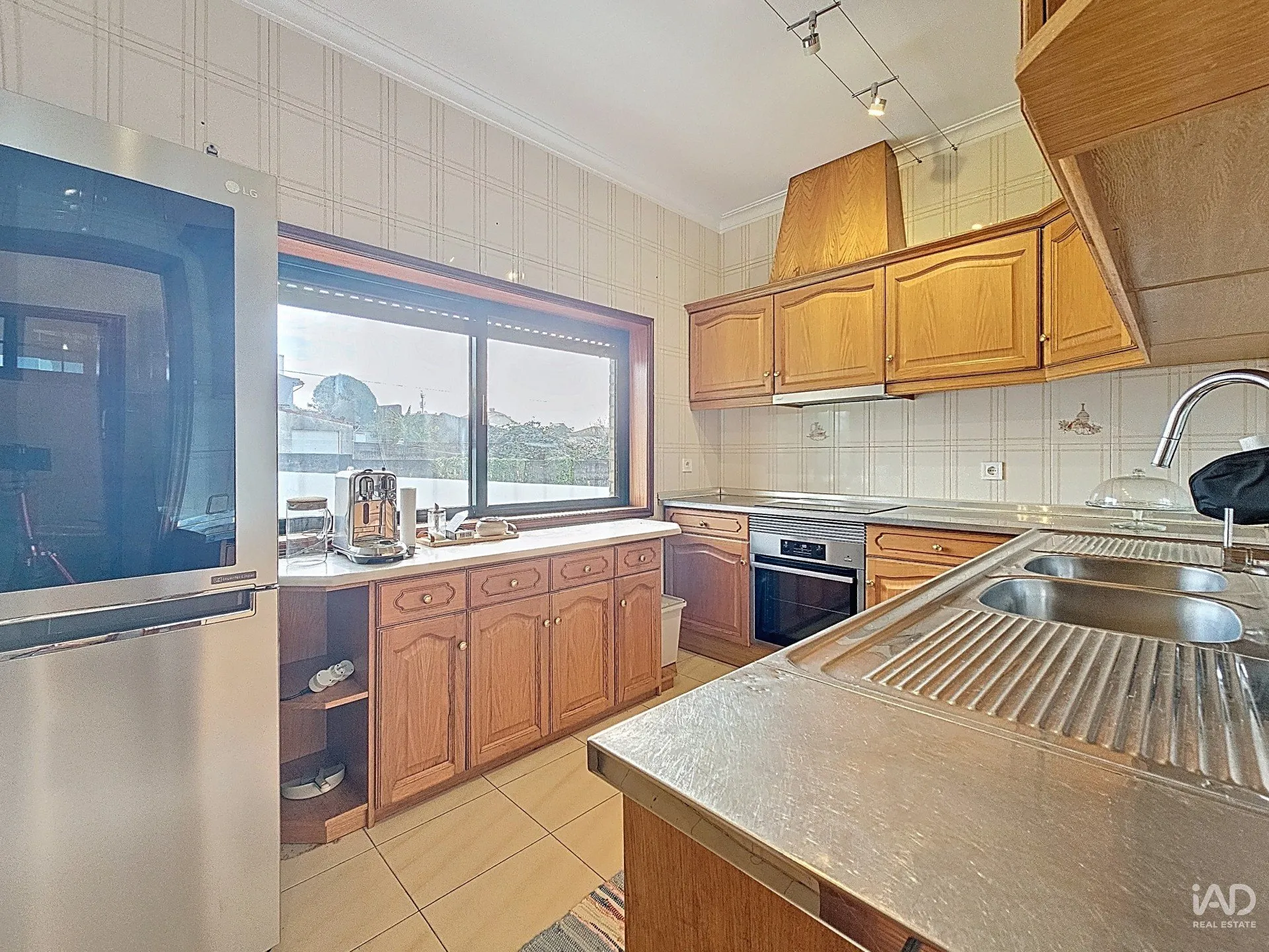 whbVrXYlW4Ie5p4mqSIRw65IhniQkx8muyikeM5J