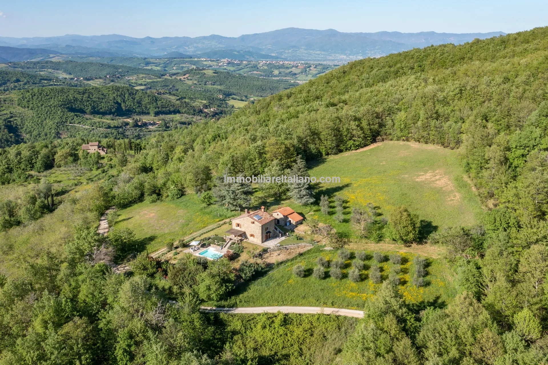 ykUFb1datds1HBBrISqqpM4YoQW90xYw26EMG5re