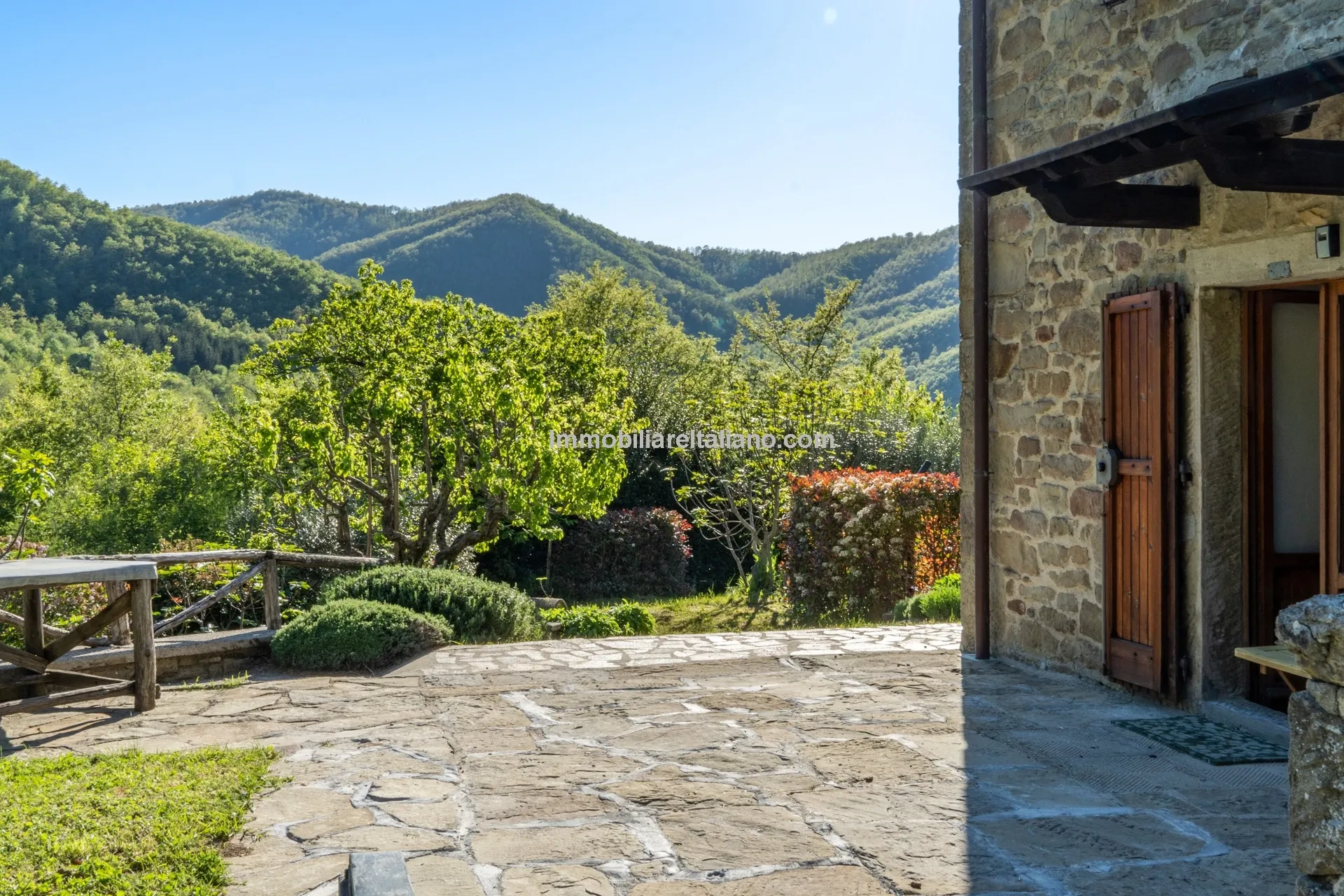 6pXVkWeEkbORWTRKJv9BeHjC0yDZUtJbdvh61oBq