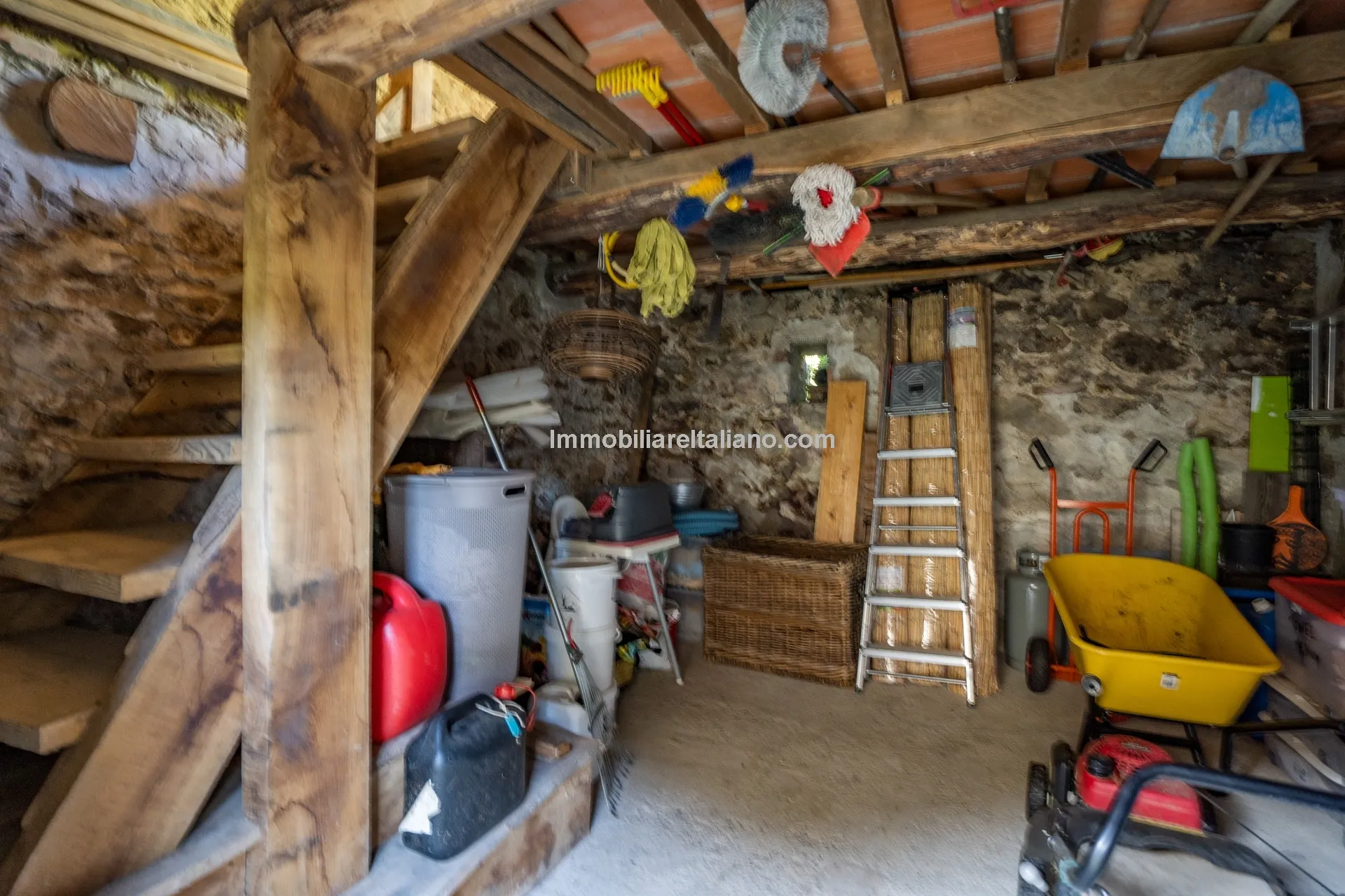 YqnOnG2NLBaxwEpL8qYxc8XmN4qPcdB9a33pQSR8