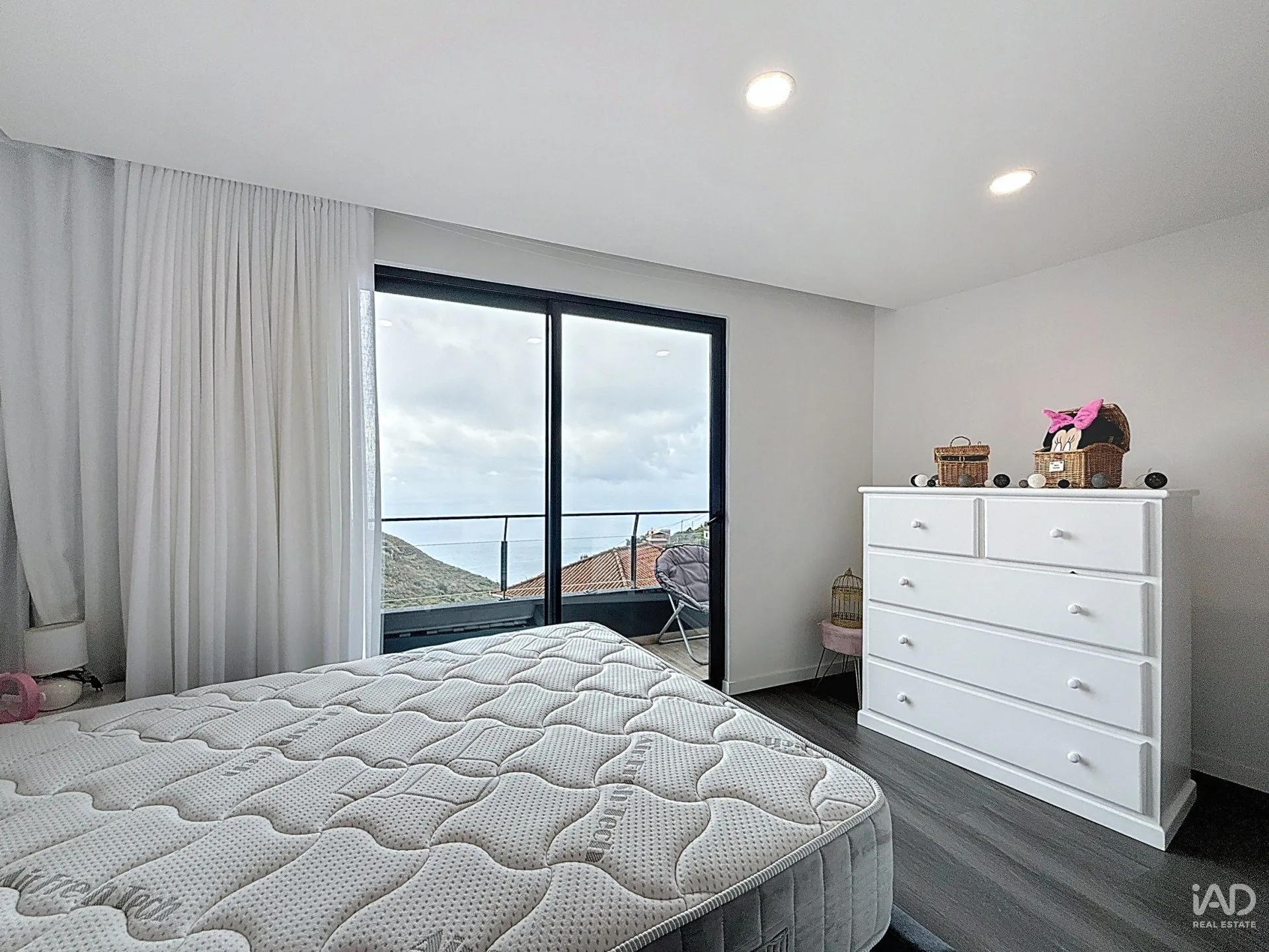 kXvGnq8mAcP5zh4UCUiT00gdo3SQQ818sAivGYvY