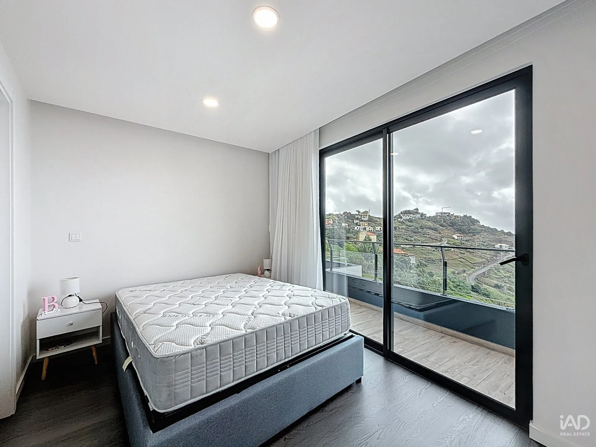 qMMWlS9foCp4NZUeQq1r4i5XkxK90yDgcnnsar9j