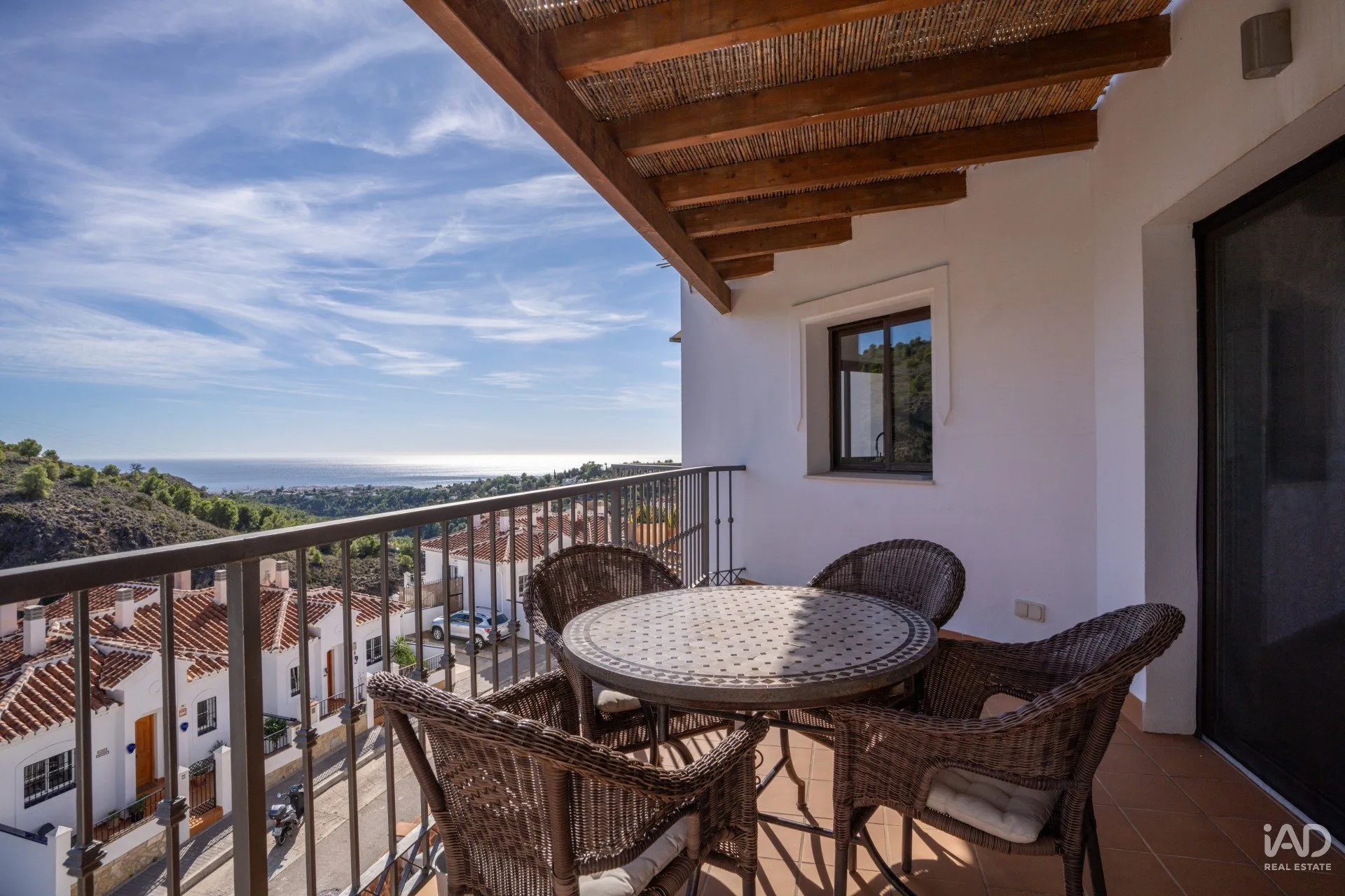 7xpyAryrtHgktcTtExZIKtBD93niIUvSQLLWnFz1