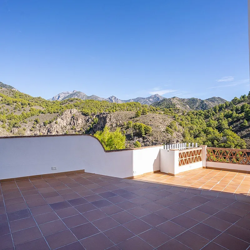 WcLgpBtmOVFP1XLvnDFKqfXeLlzxUmQx4vdbd42U