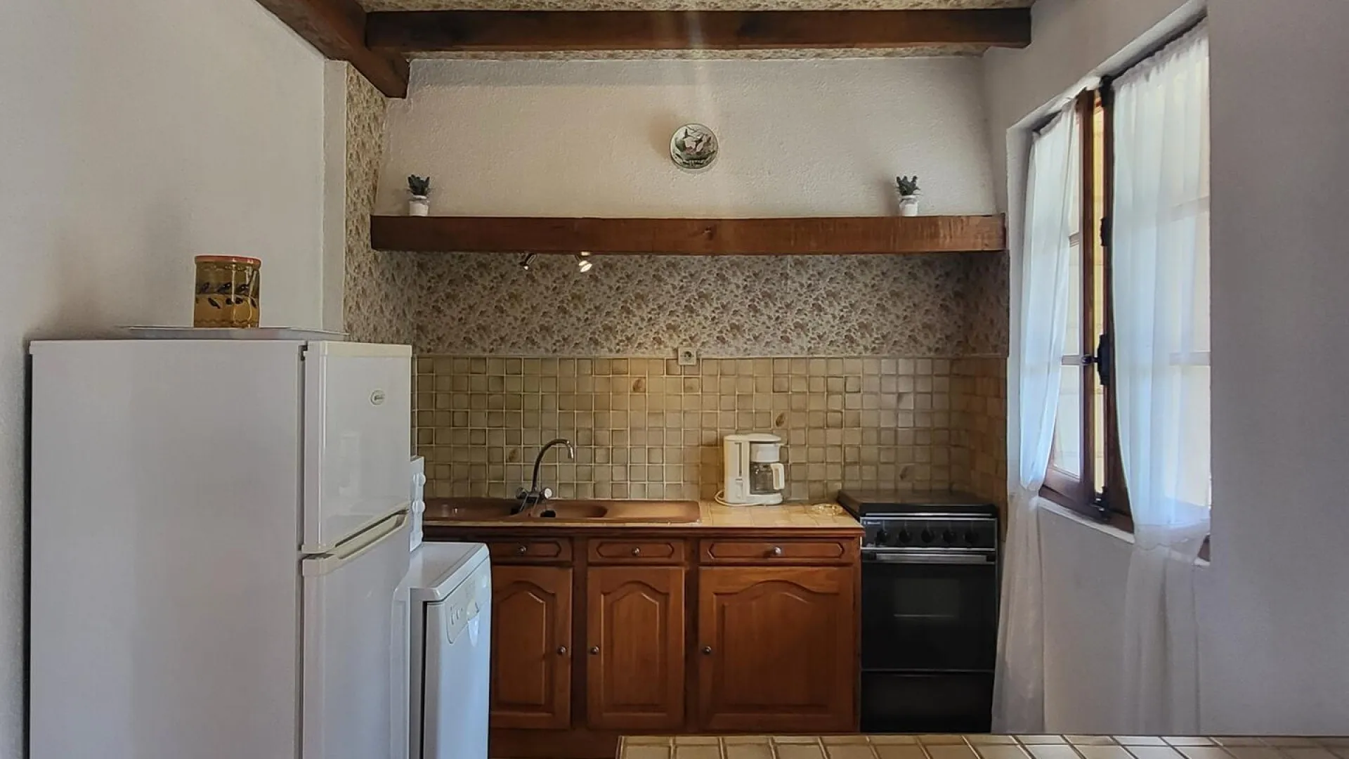 1b3eiCeTyKYQXrjLWbnYRtr3M0xBQDv3JsOgrFwr