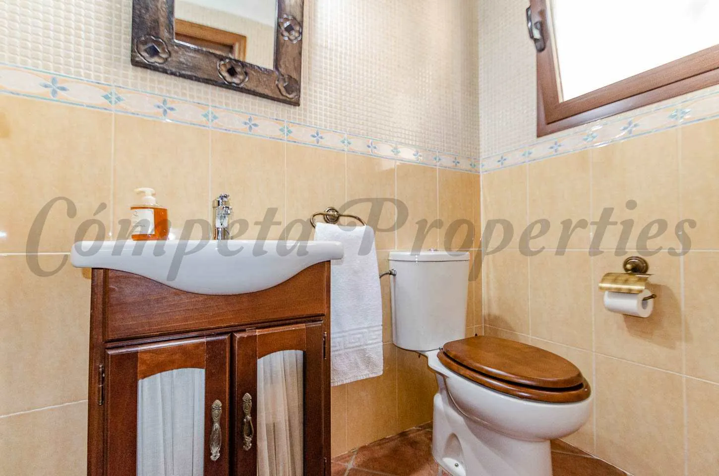 dMDcQObnWWHA93kgYJt1VkrIVPBAWVuVoPXFZT5T