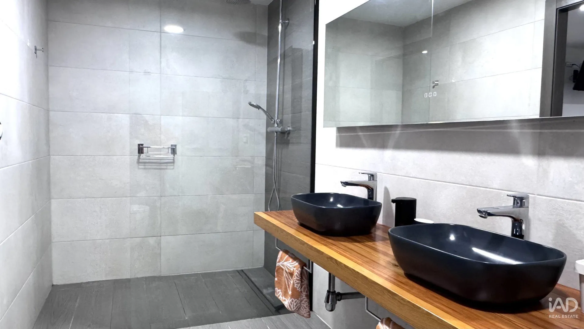 3huZBITaatmiGI5AoXQNIQ0AsSAzGNBgammGeV0i