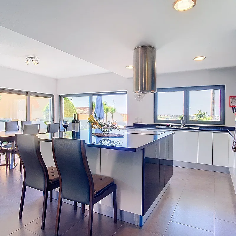 OnBQRx8uO7dbk250yfJIg8IQgJt5VYm0ceiN73fE