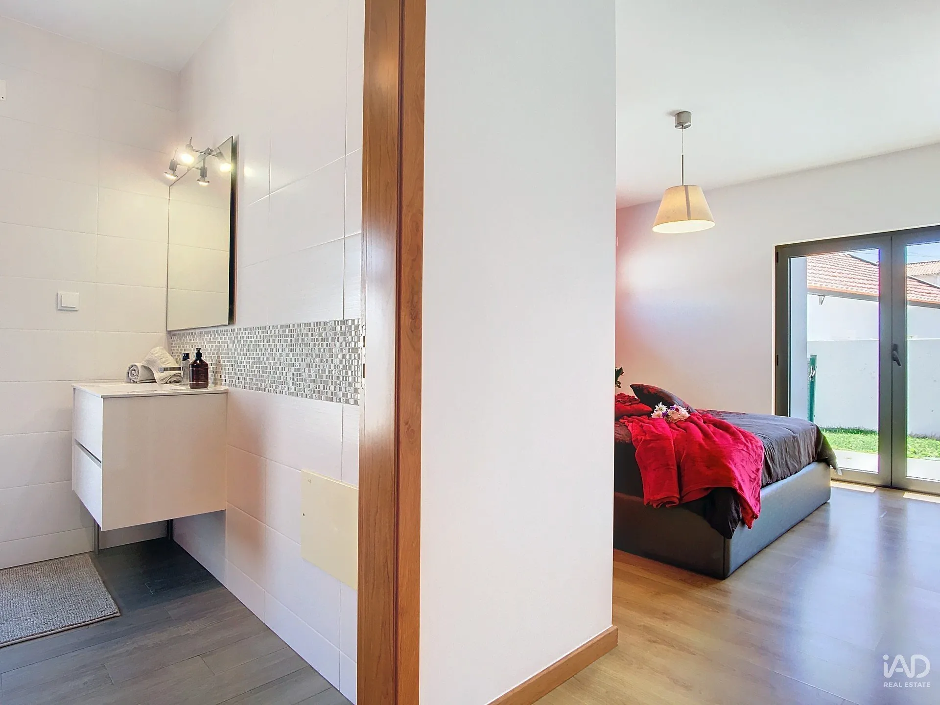 UxawgVlpzH2BBKtDpk8bifSpRPuhoXyZvoMjon1B