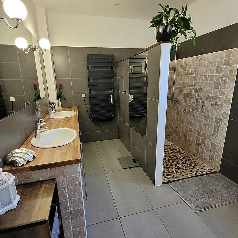 h0jBtBToWxNG4nFuINg7m3JkSLD5nrIrx8UkZWTE