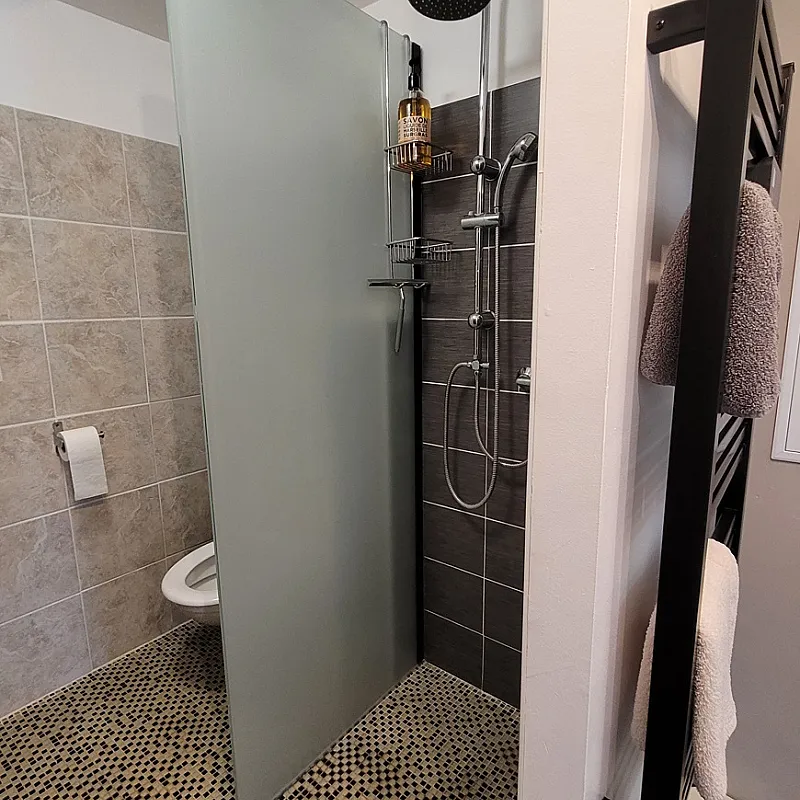 BsH2gfr25ziuKu63l8zLxaHURgeQc4CB931Uvja6