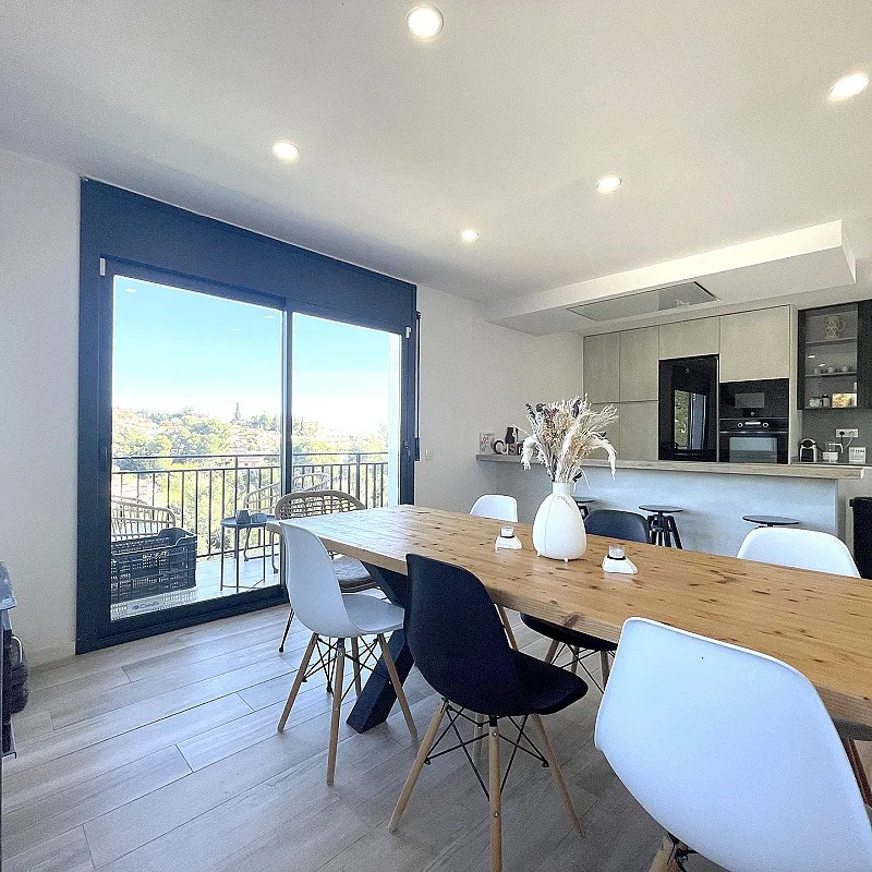 N9HFcetDgC0M6sia25CAYXRQEOTbxOJ1RiS8aXB2