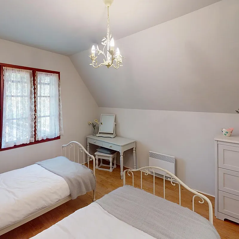 yuAr0TNXLuHn9oEFnk1U1OLFFSmr70MC8z9YheIA