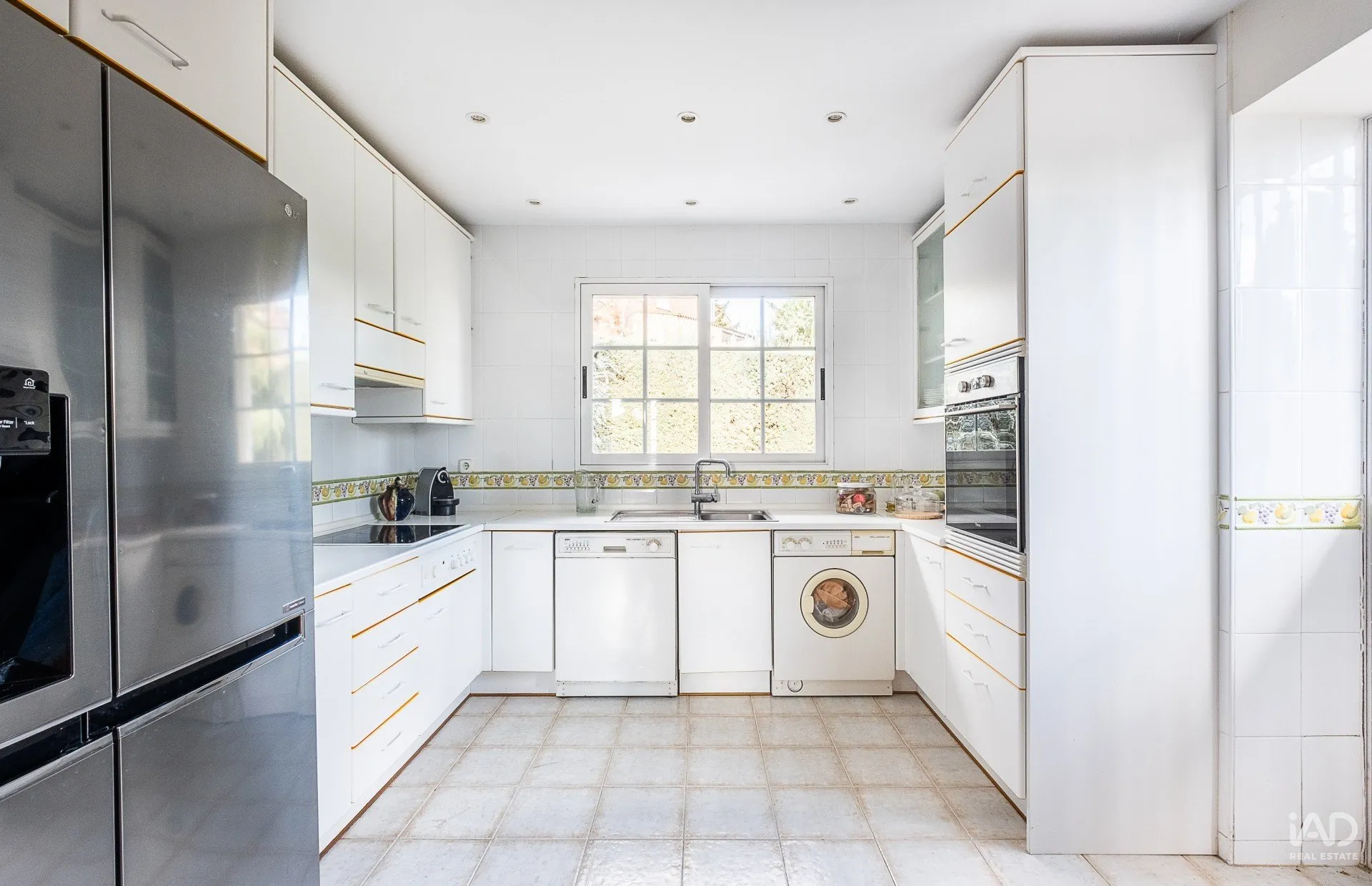 8UNI1mZkYkJLAIzrHjwAnZlyrhH7F2gJ0JTpoxsu