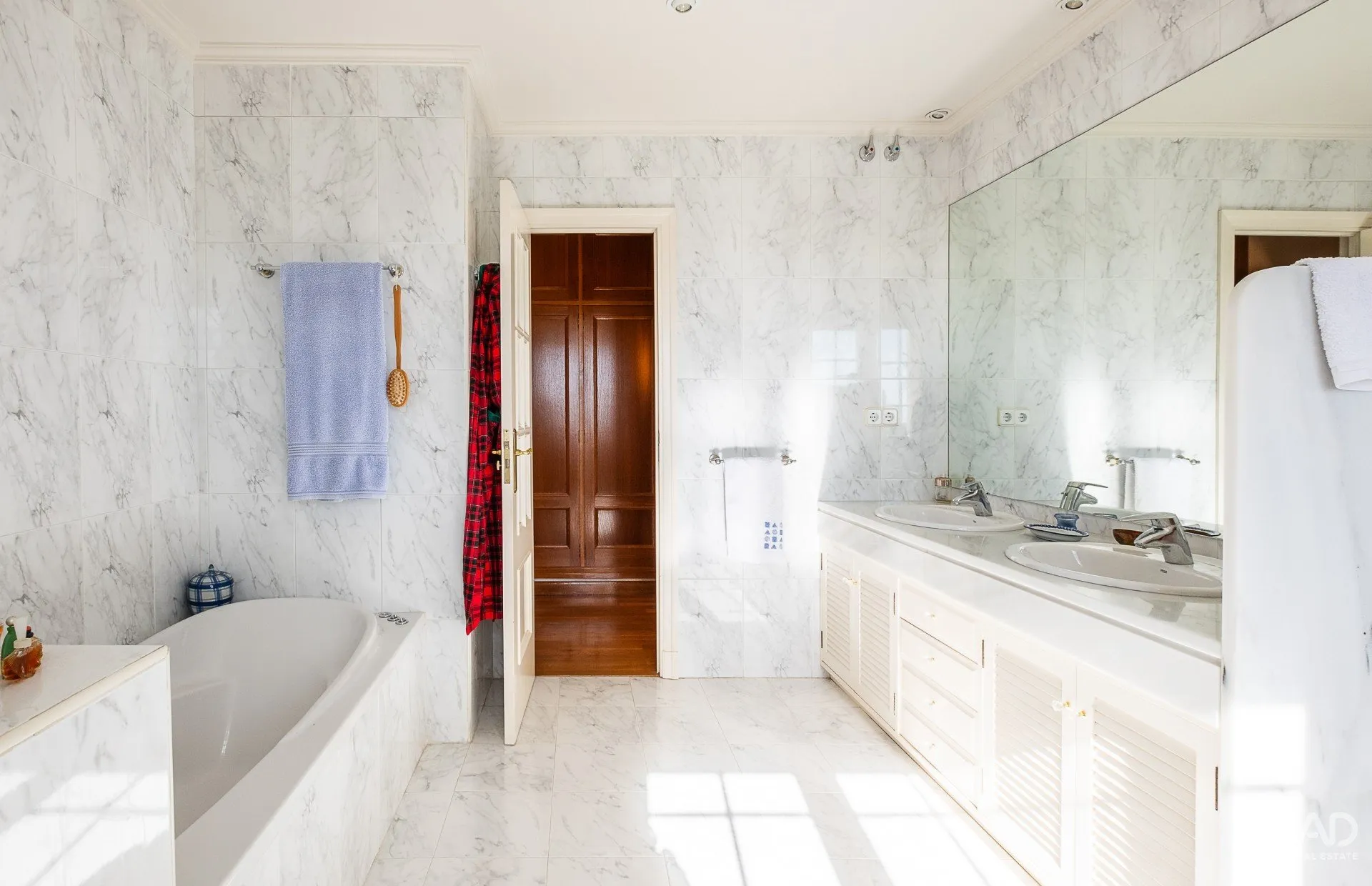 KjSHPUXIpk6xPd1jLGHfxehMxCG0gVhlRVXGLcqd