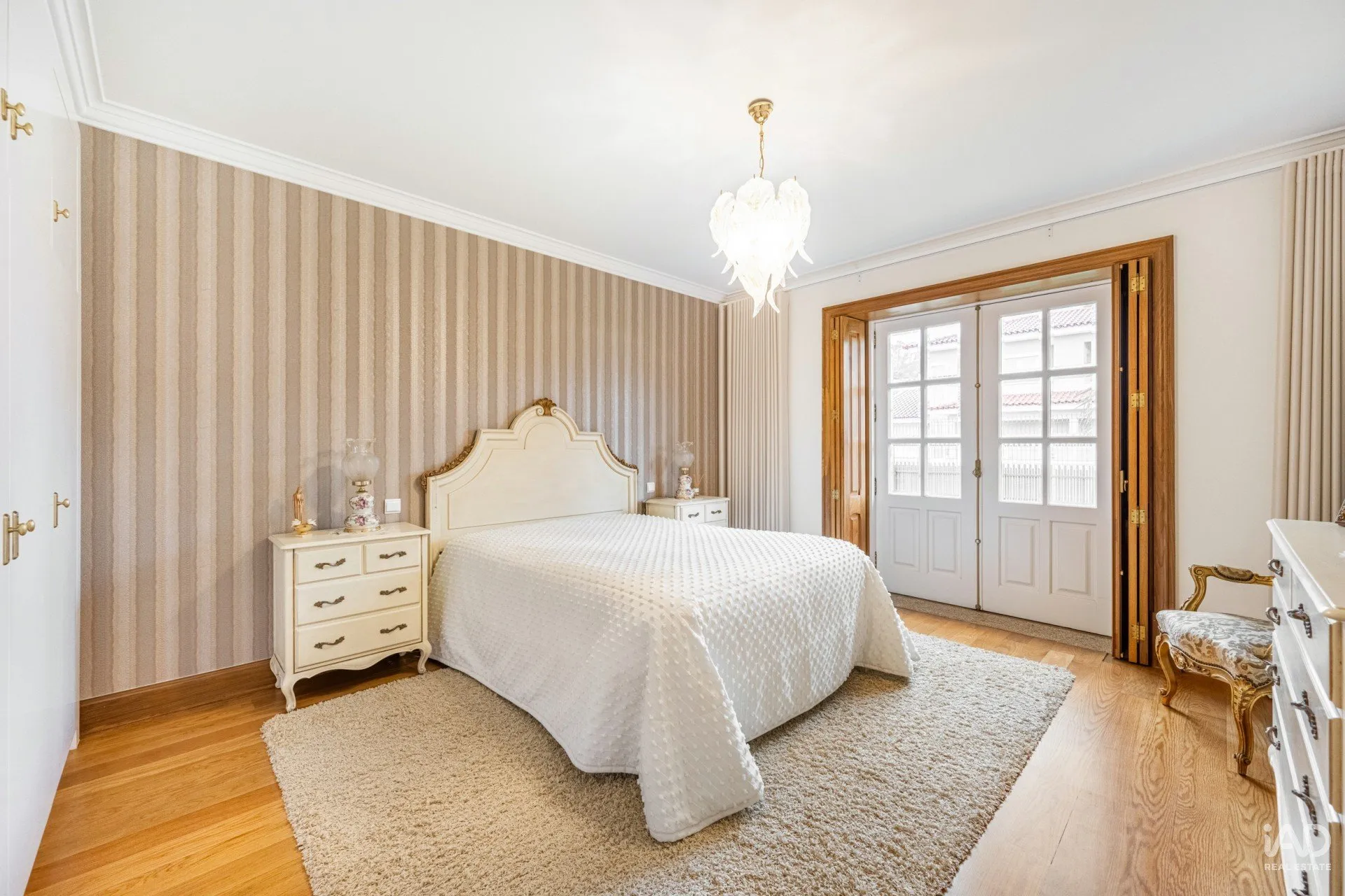 DhMHwVIGrHudJp0Hxvnji92E6DmbrFiFbZS1REgU