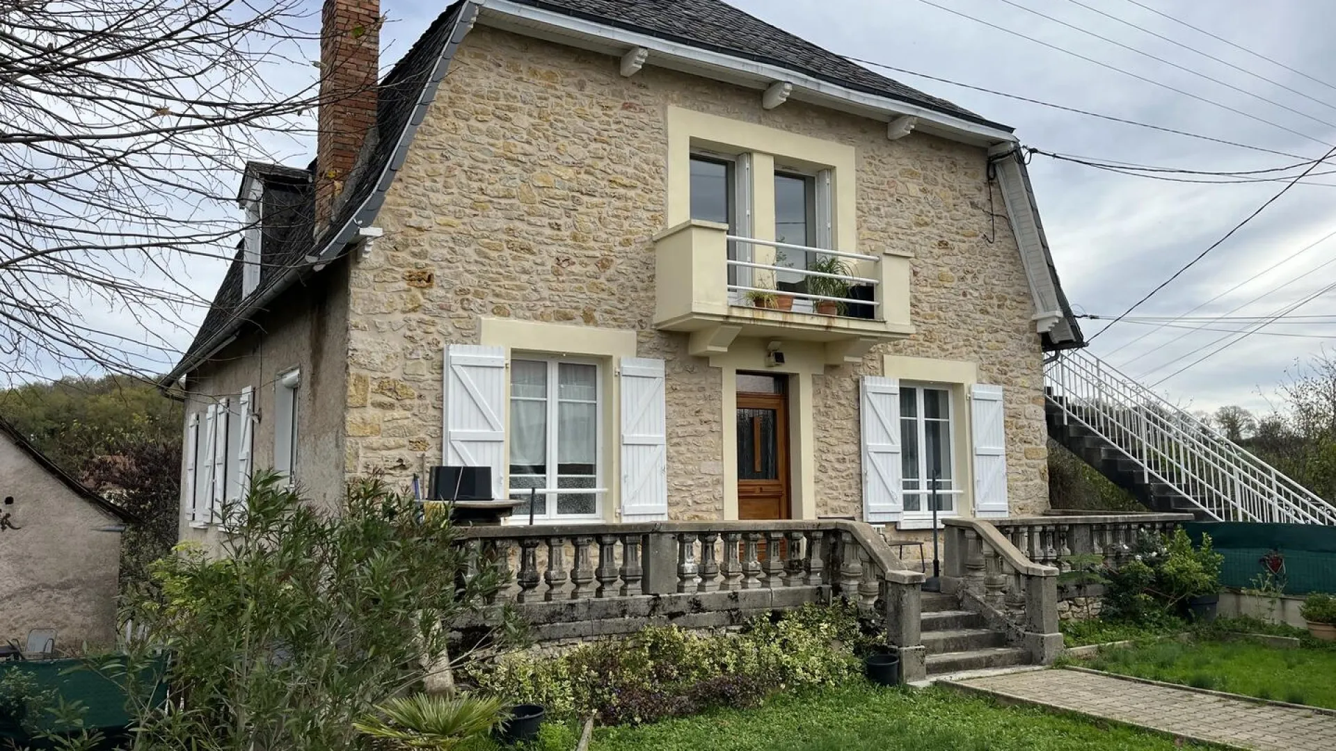 vKquWi4dirRqWTp8AlM5aAMLDtSHI61WB6ZuRRi7