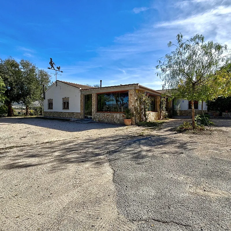 M0C8nvRGruxPEKewLe4r1UCkrpeVhHrhdNWvaBrC