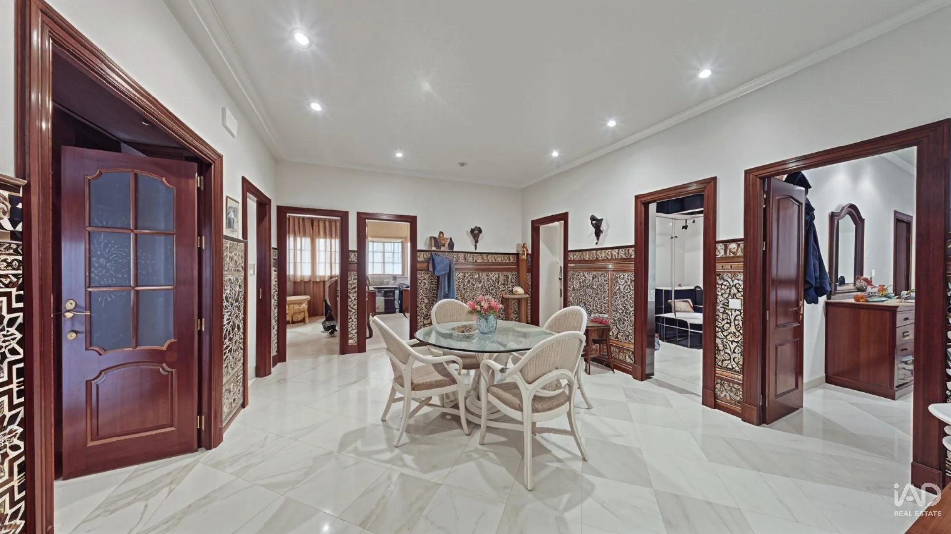 LQaTekhdWf35bYcODpSlVRKWXBmKRtRGRAihqMp7