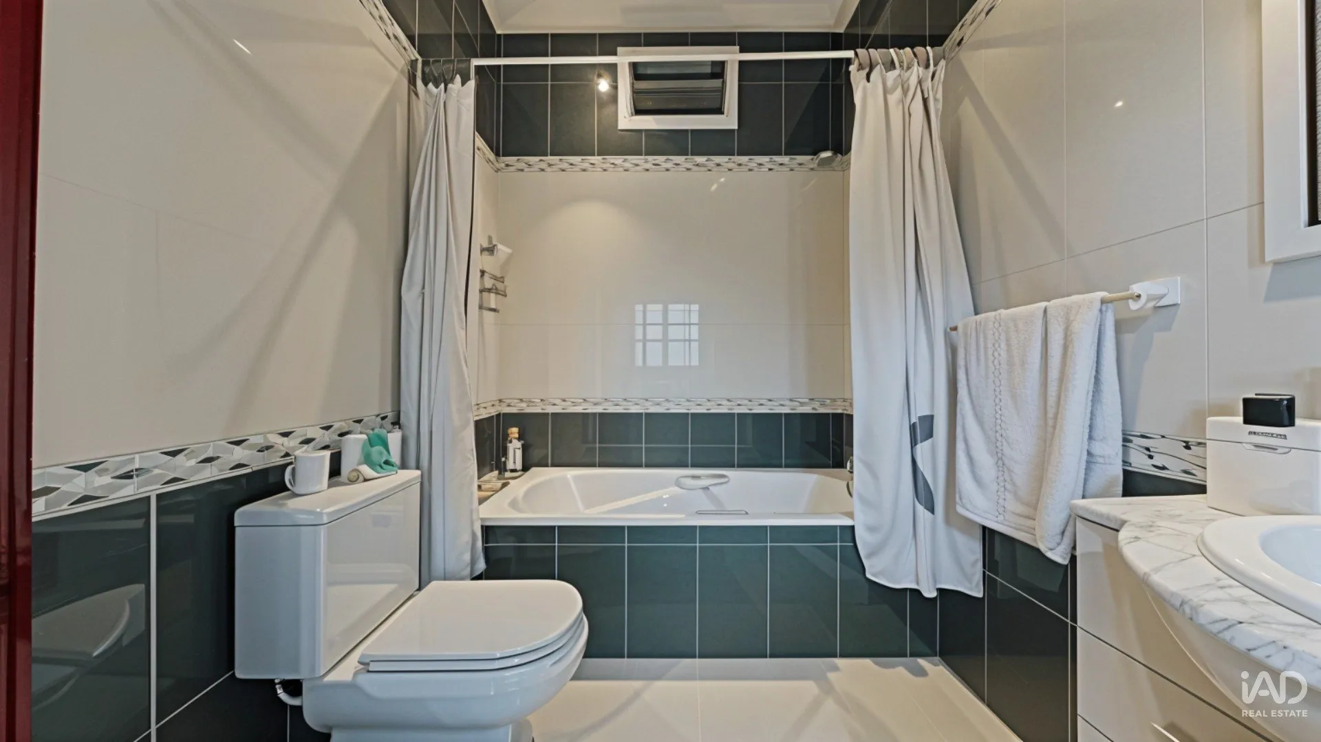 sdmCoGe6PgXjlruVeWjXvEDloGLIkDbwgekxv5UE