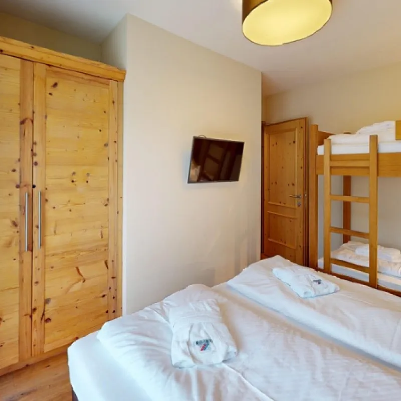 95s6IOLTVejM8GdO3K0m5fTlFkv5qms6E5XzlBUi