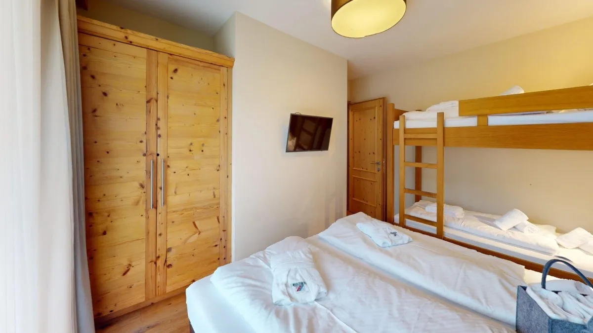 95s6IOLTVejM8GdO3K0m5fTlFkv5qms6E5XzlBUi