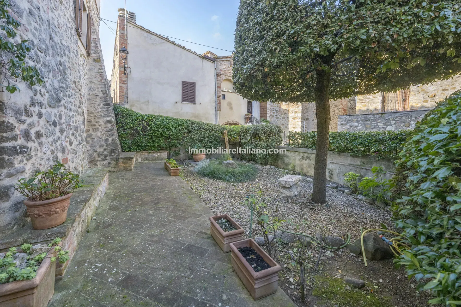 GN65D6nwWc3MwR7fzJw7pMAblsBDJwAu4tK0HEmp