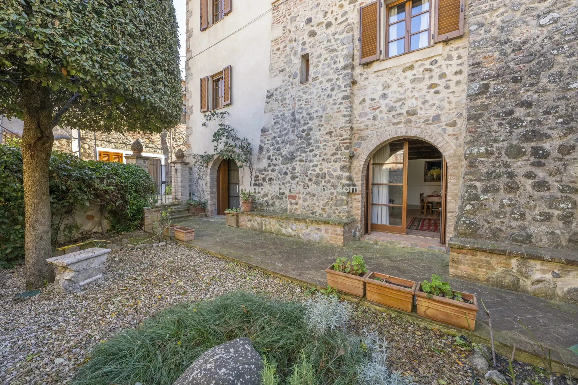 9g6G3NIsMbRs43eZHYweJJKEMNAvwZsHwa7b4Qx0