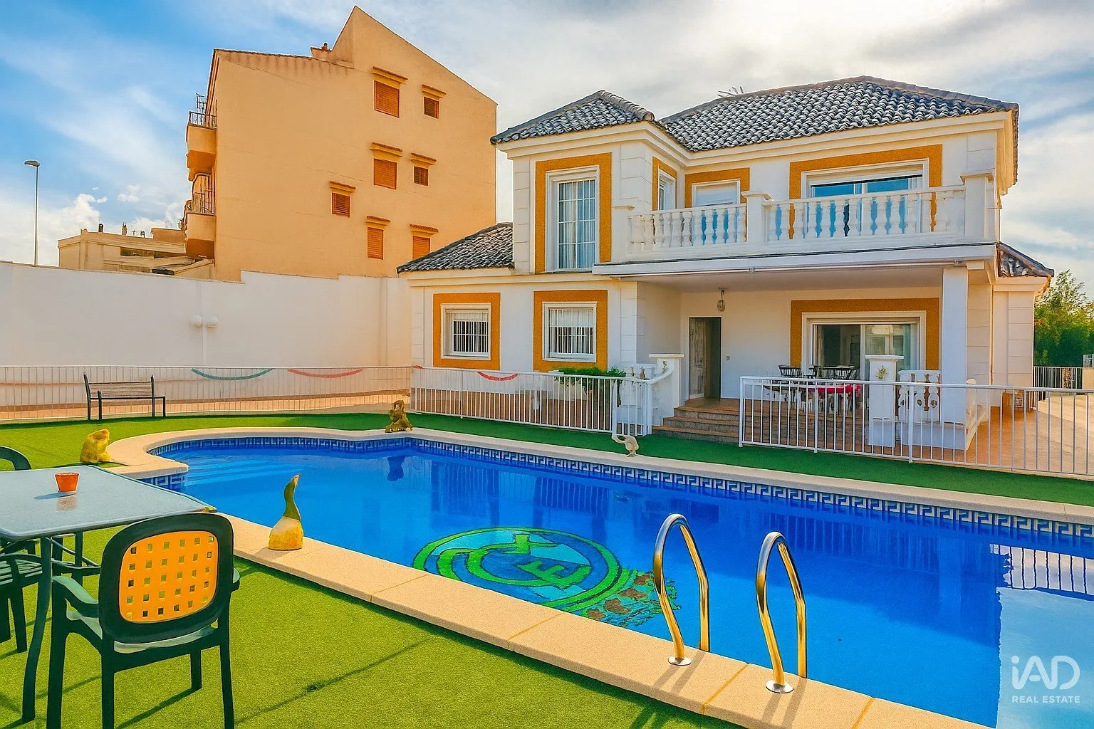 3wpISF4ubapixiwYvJ05K8T8H38Cstp6XauMz86Q