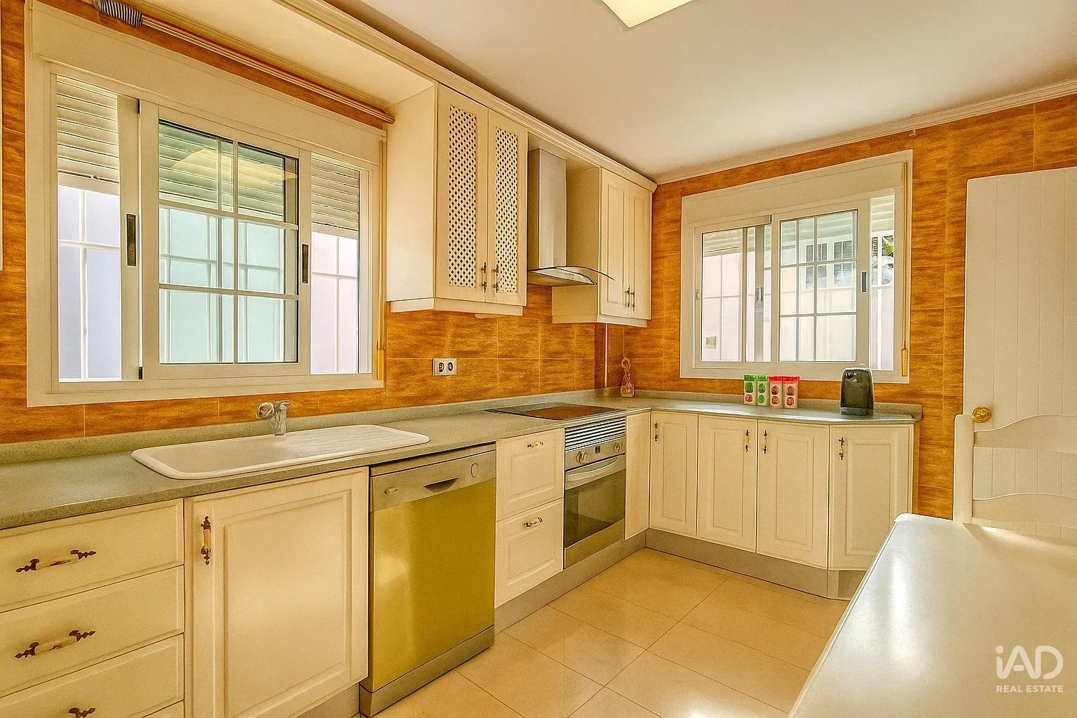 86D1SEfaUGMvCXWdR6kRCU2eAEzY8vdA9J10kikK