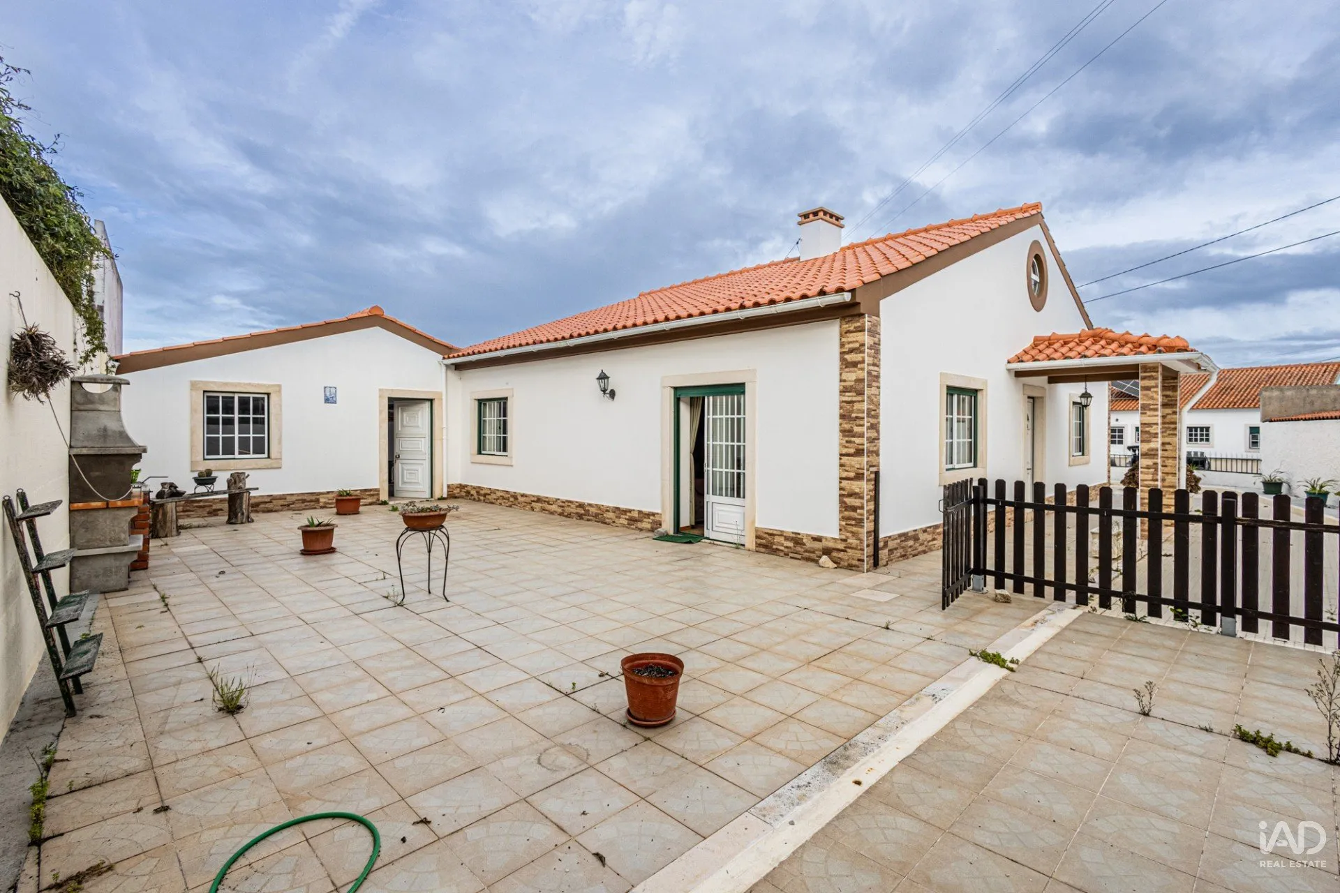 kZ04NyV8uogeJMPfckRXrLFrreGOkARLVyjJnbcu