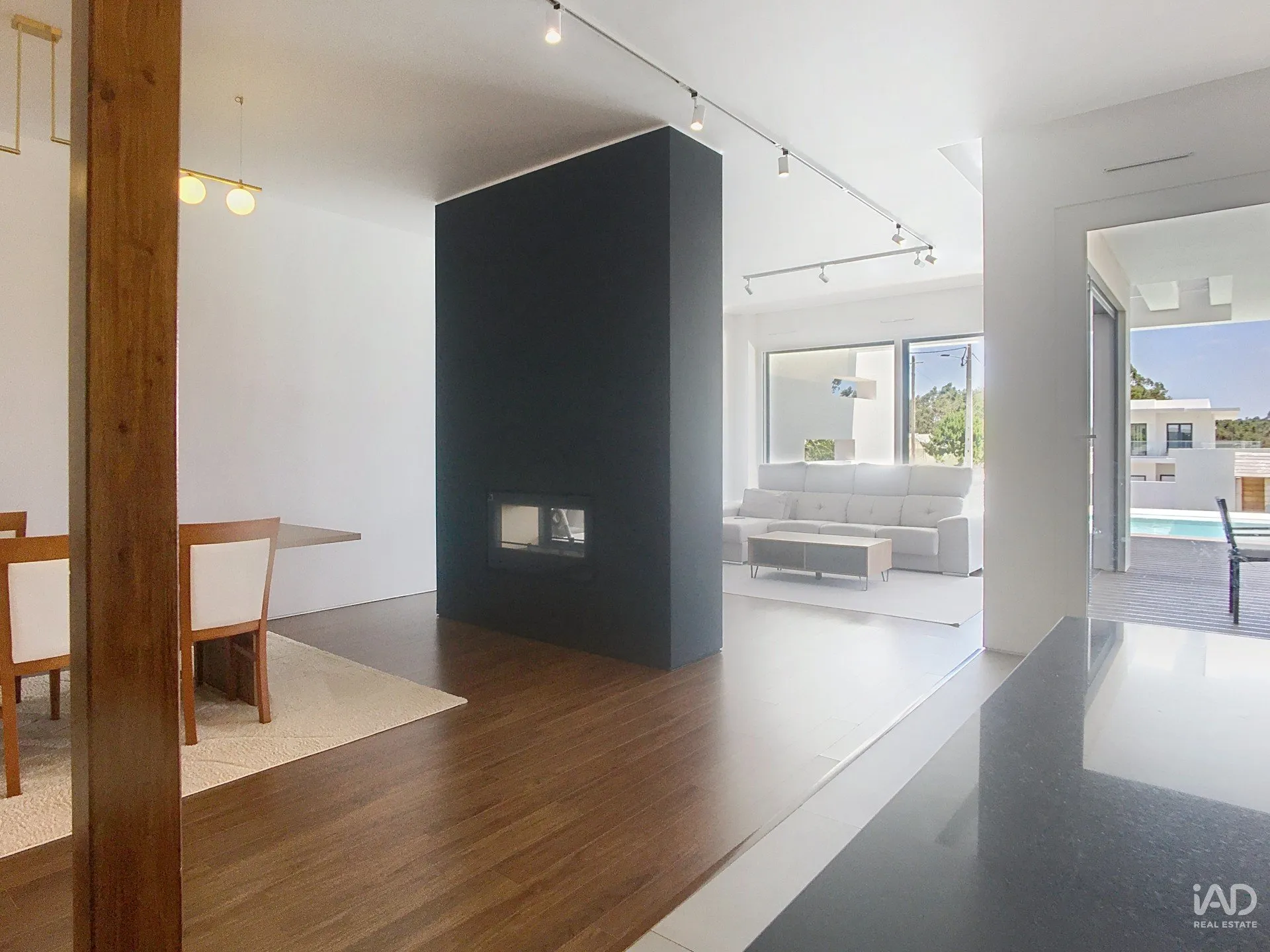 I9YnvQofLNdxhrx36t0PsJivayuk7fVAMINtEBBt