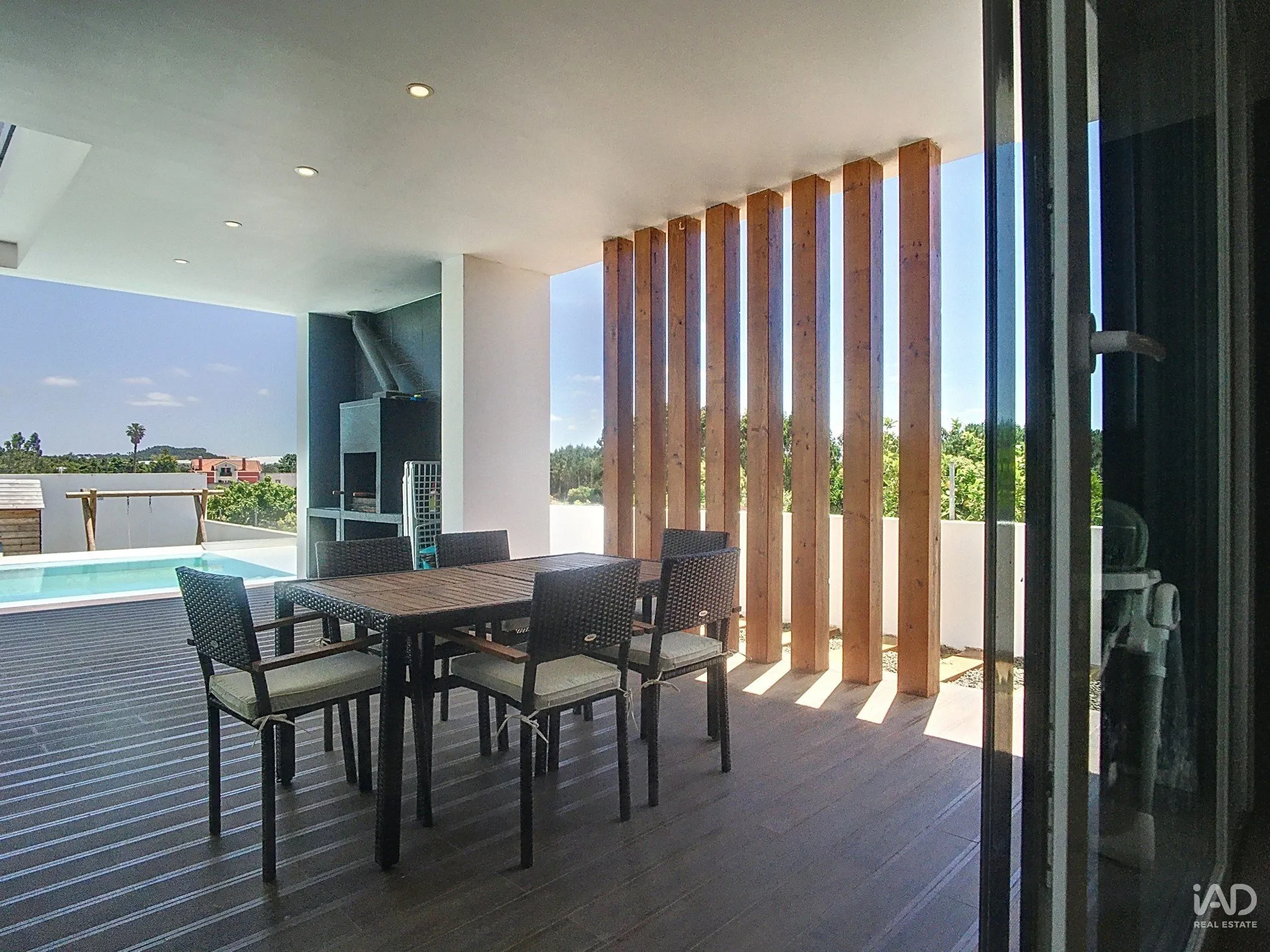 R50qfp58k4Eyr062PeRtcJ7bRzNbJUqGL3MnqNZW