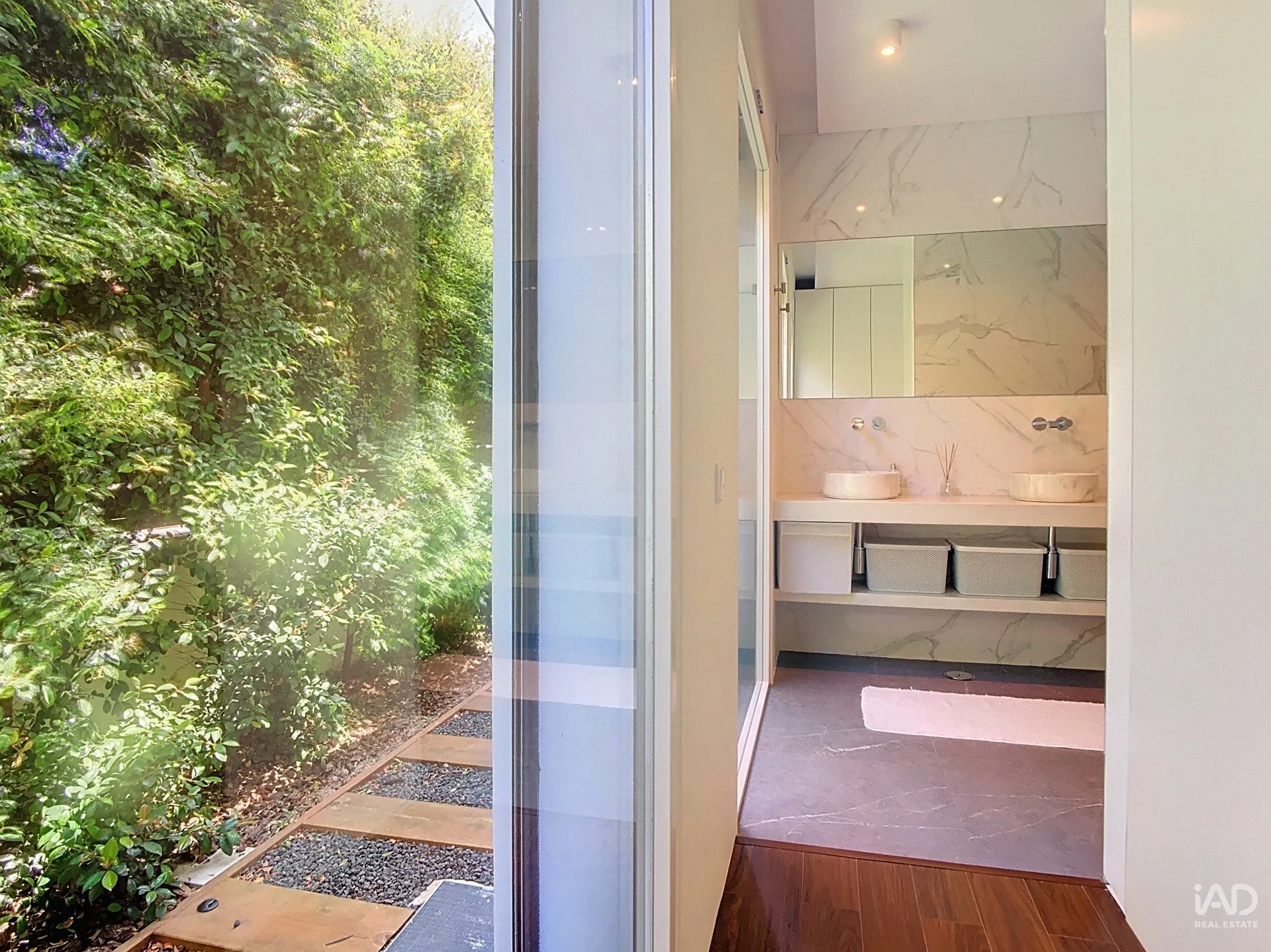 OzoZq6tn4oyvlHCL1DcXGyJn2XlIvZeN3nwfujzB