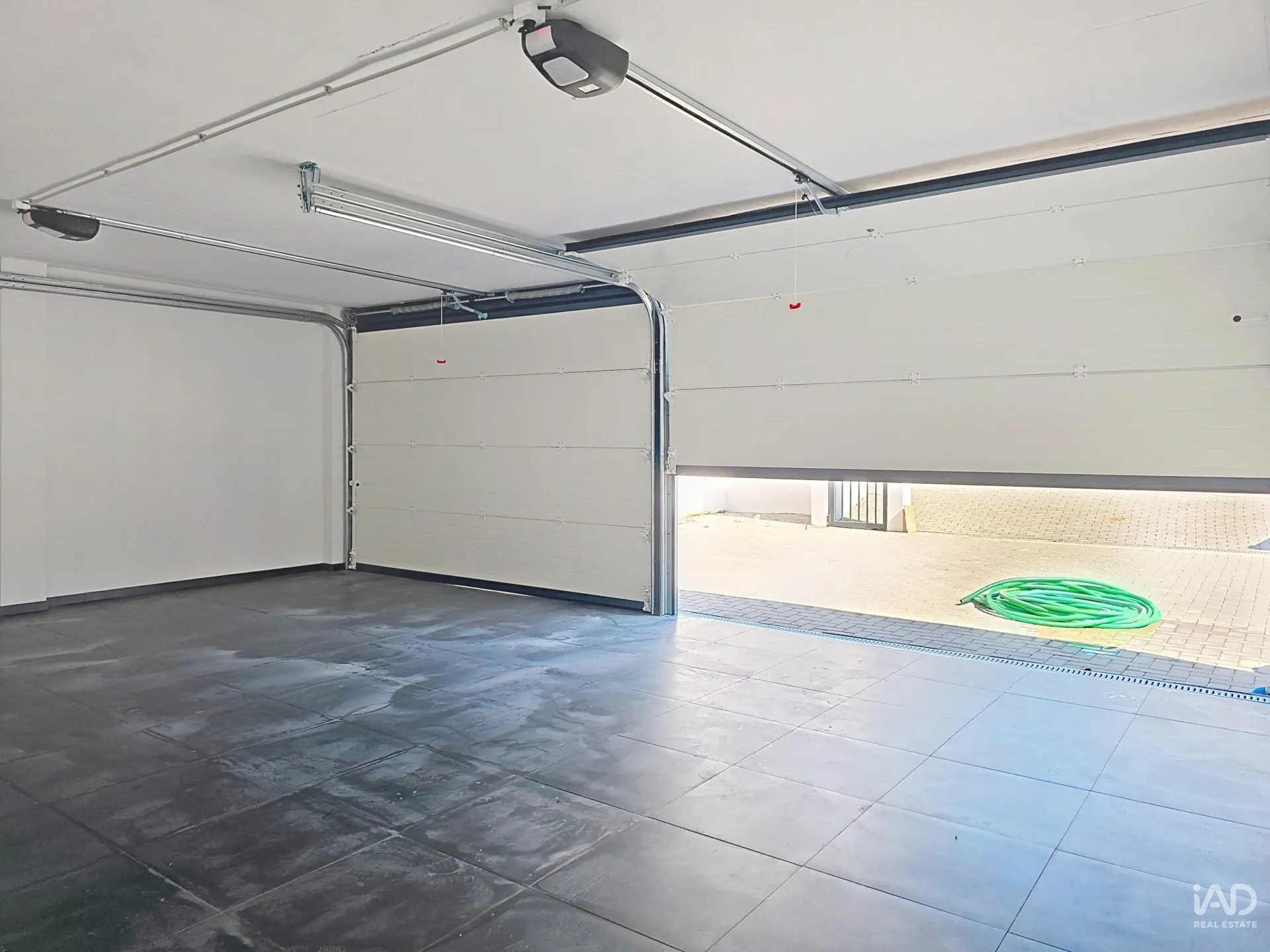 AQ3cjtRJTGyoIFW4Qm406xChs6xbSHqRuIPxFxPC