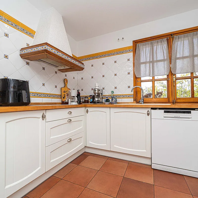 KVPDJs0BI4hgSRfsQjijvdOh30bnLidhnPB6FKTV