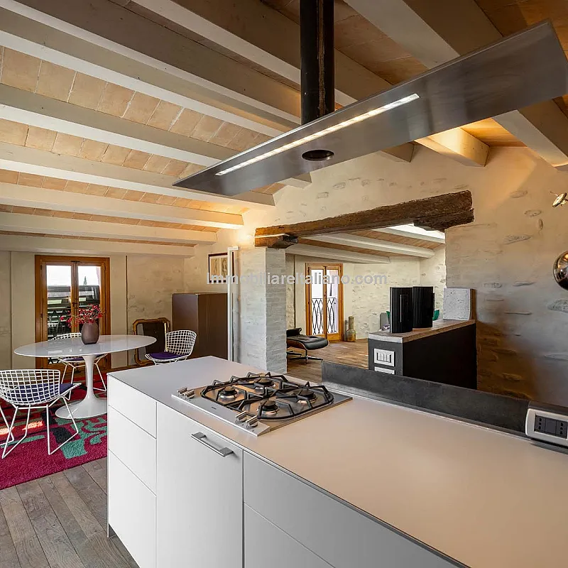 YjFywhVid6F8UyjDWWU8d2kcyUSSkgHoXgj1pFF0