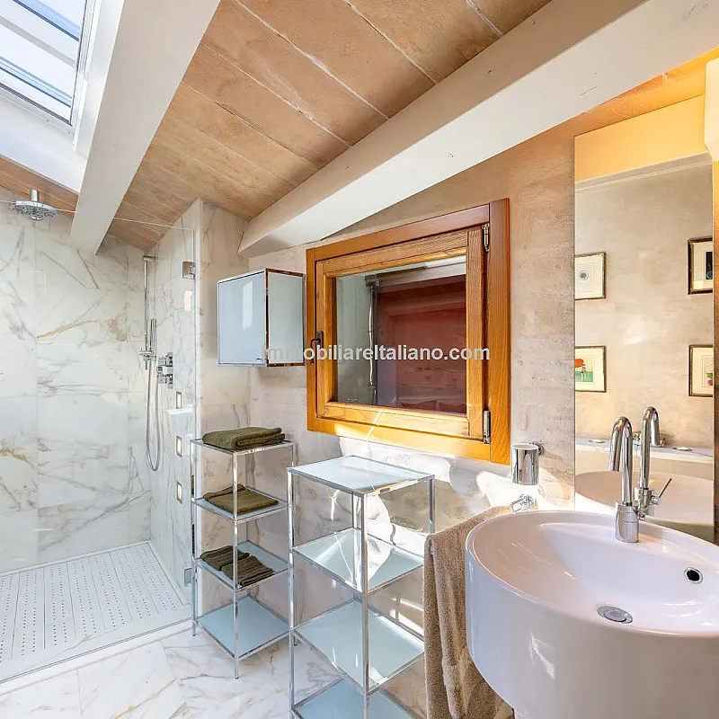 m75lzVjWIoX8ny0pg6yrWdOq73yaOZqmRb8aEA06